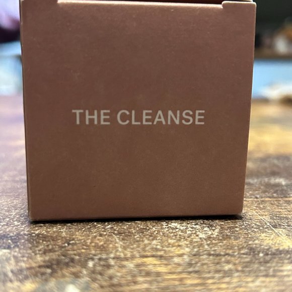 Ilia Beauty The Cleanse Soft Foaming Cleanser Makeup Remover NEW - Picture 3 of 3